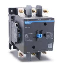 3-pole contactor with a 104A rating