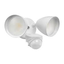 Dual-head non-dimmable LED security light