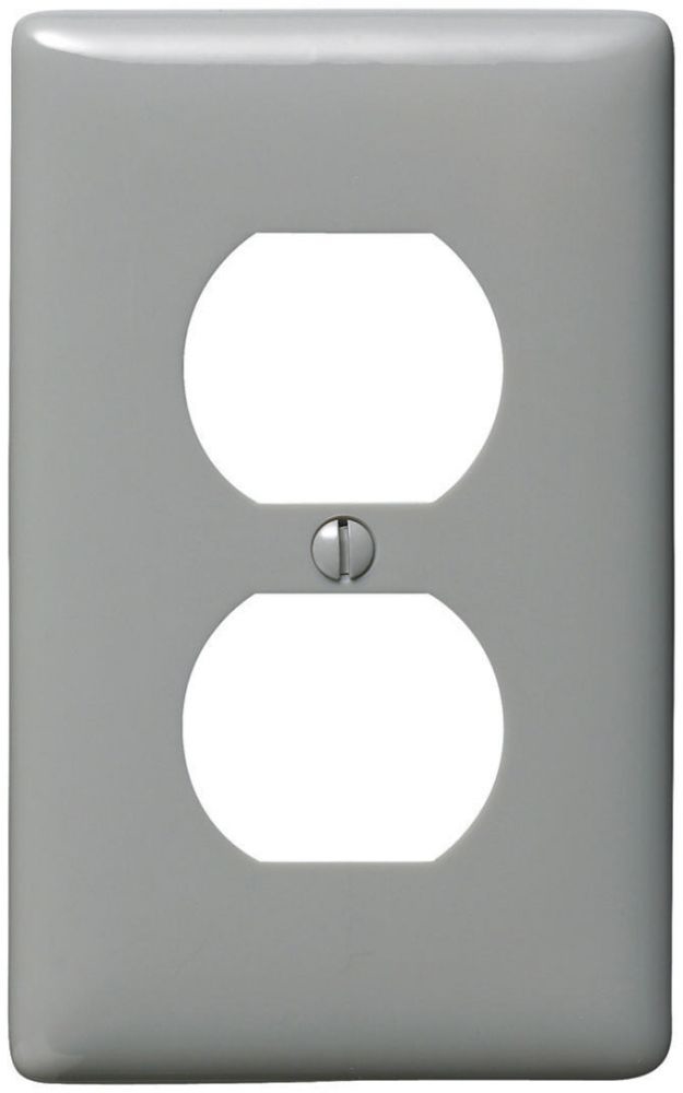 Standard Receptacle Wallplate Nylon Material Smooth