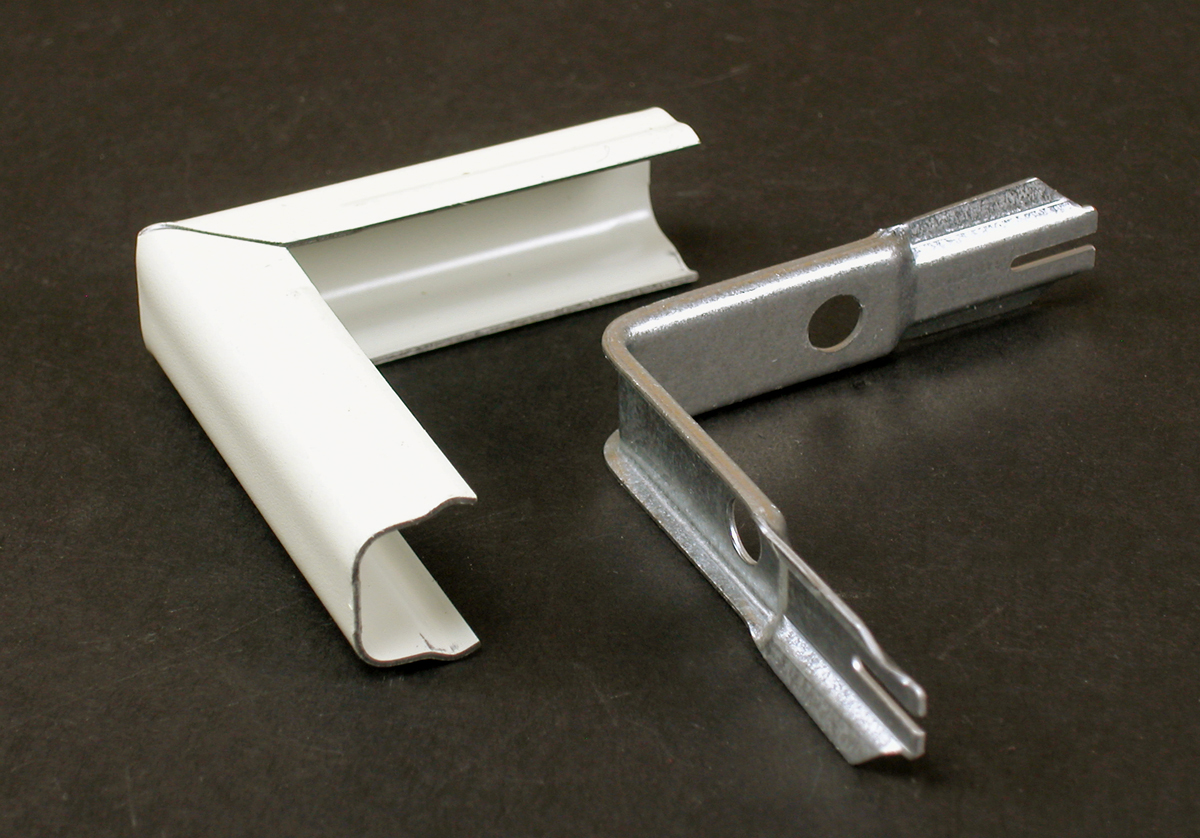 Wiremold Raceway Elbow - External